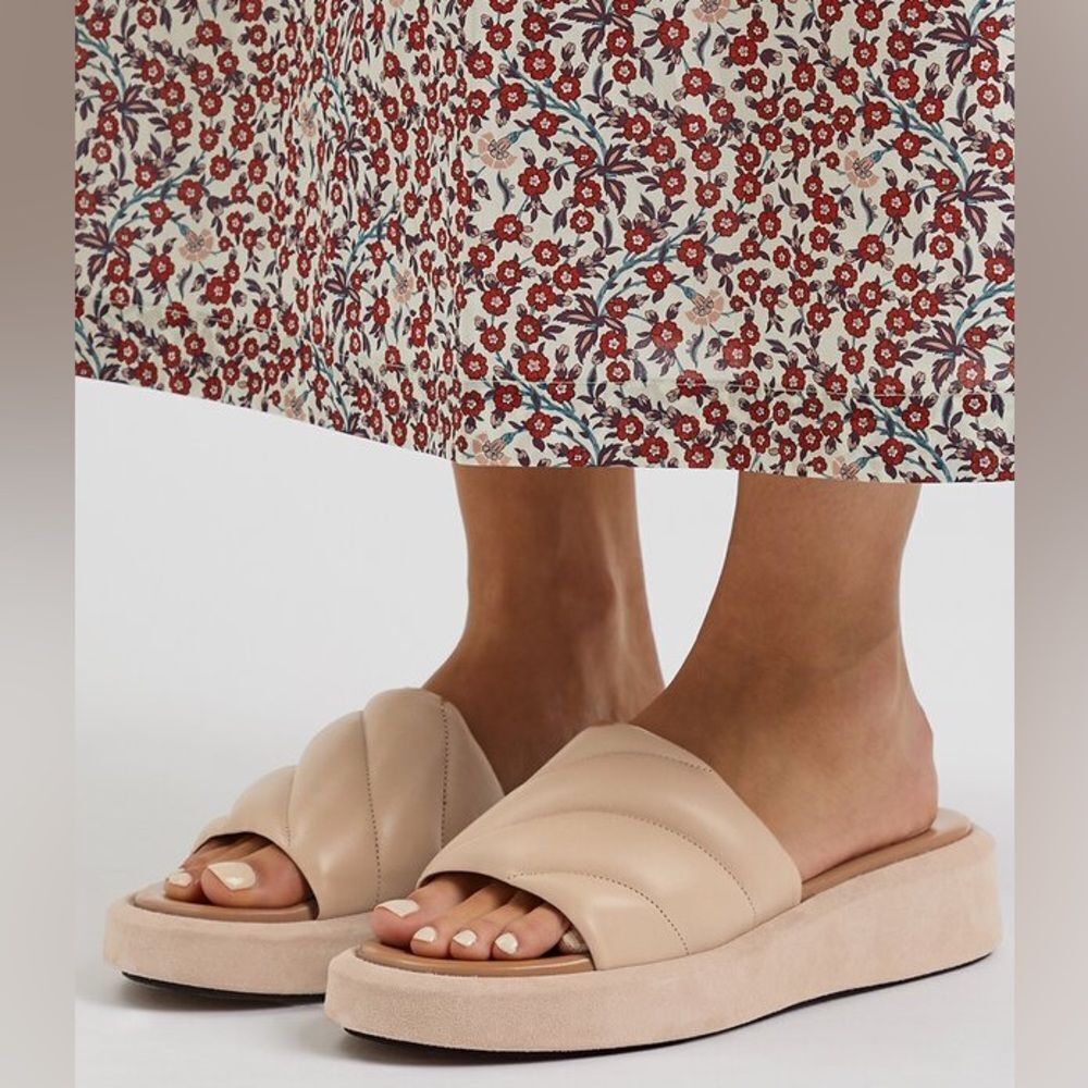 NIB ATP Atelier Bergamo Sand Nappa Leather Quilted Padded Platform Slide Sandals